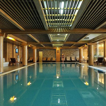 בנסקו Golf Villa Malina מראה חיצוני תמונה